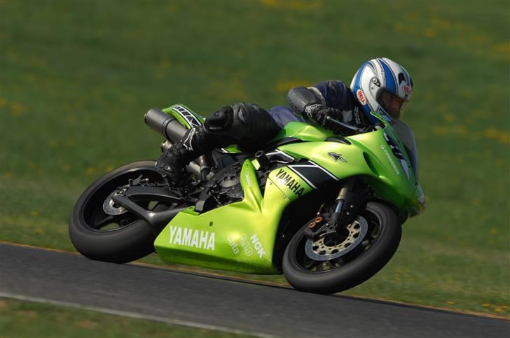 Yamaha YZF-R1 [SOLGT] billede 1