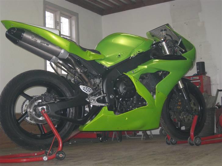 Yamaha YZF-R1 [SOLGT] billede 2