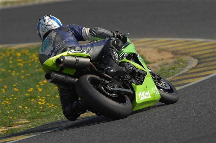 Yamaha YZF-R1 [SOLGT] billede 4