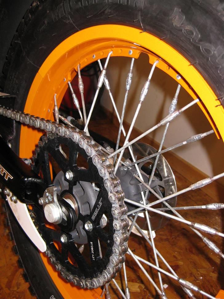 Honda  Repsol 4RT Trial - Special eger opstramning, let at skifte, hvis uheldet er ude. billede 3