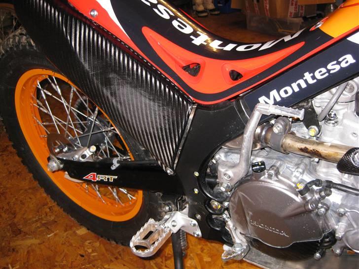 Honda  Repsol 4RT Trial - Ny bagpotte, mindre støj, beskyttet med kulfiberskjold. billede 6