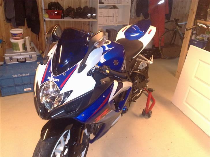 Suzuki gsxr 750 (solgt) billede 2
