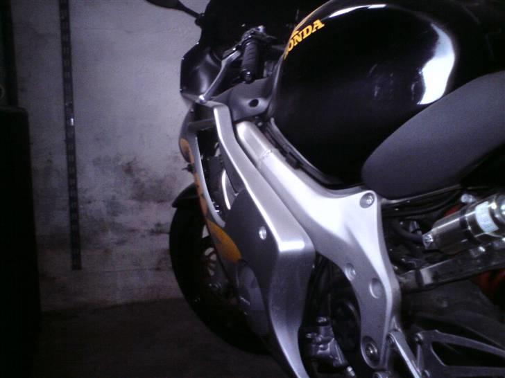 Honda Cbr 600 f4 billede 2