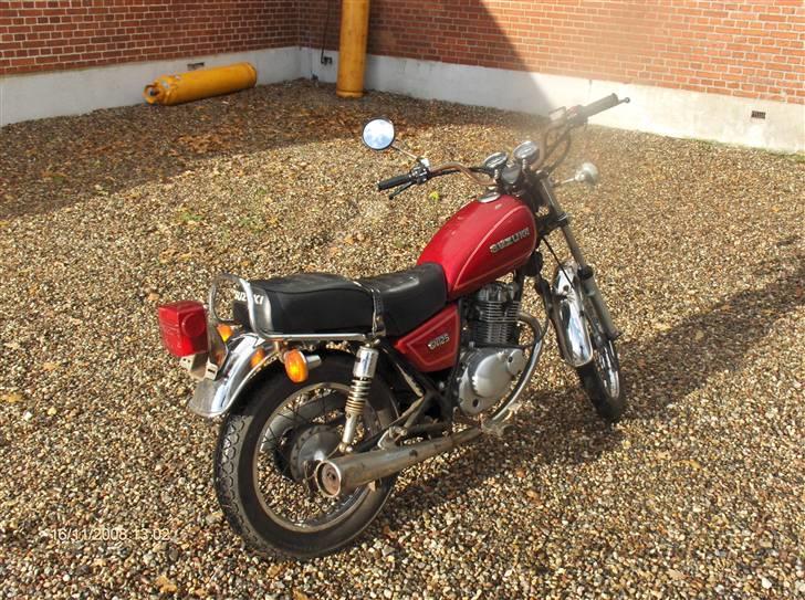 Suzuki GN 125 SOLGT billede 3