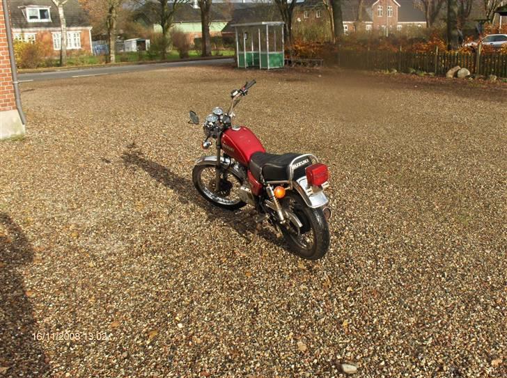 Suzuki GN 125 SOLGT billede 4