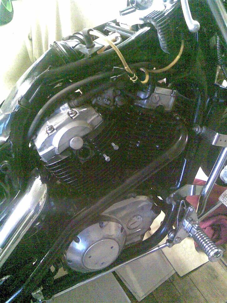 Honda vt 1100 SOLGT - så blev motoren sort billede 6