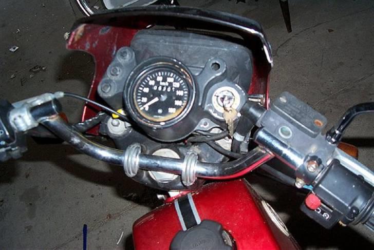 CZ 180 (CZensuella) (SOLGT) - Den har gået ca. 9000 km. billede 4