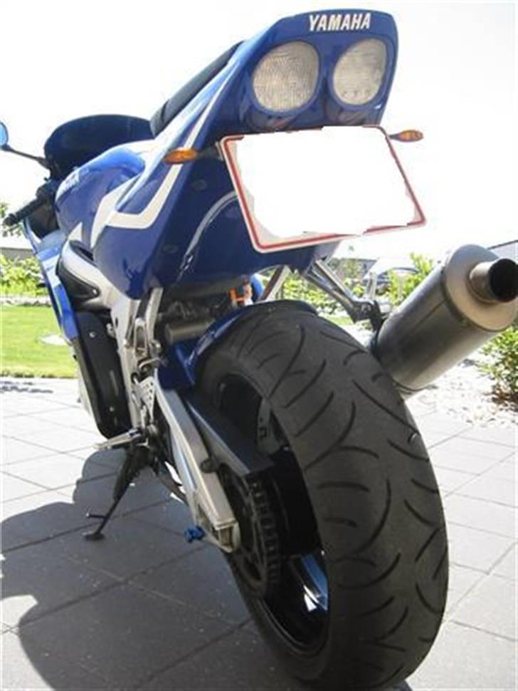 Yamaha YZF R6 billede 11