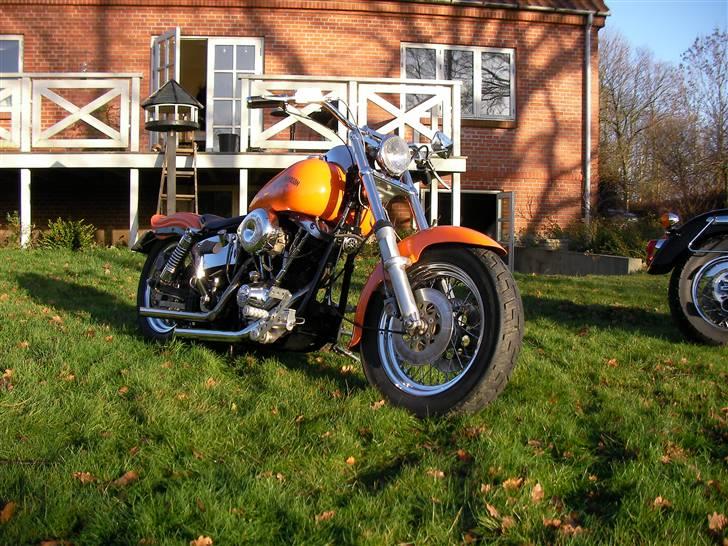 Harley Davidson FL billede 1
