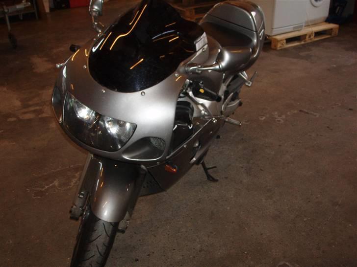 Suzuki GSX-R 600 billede 3