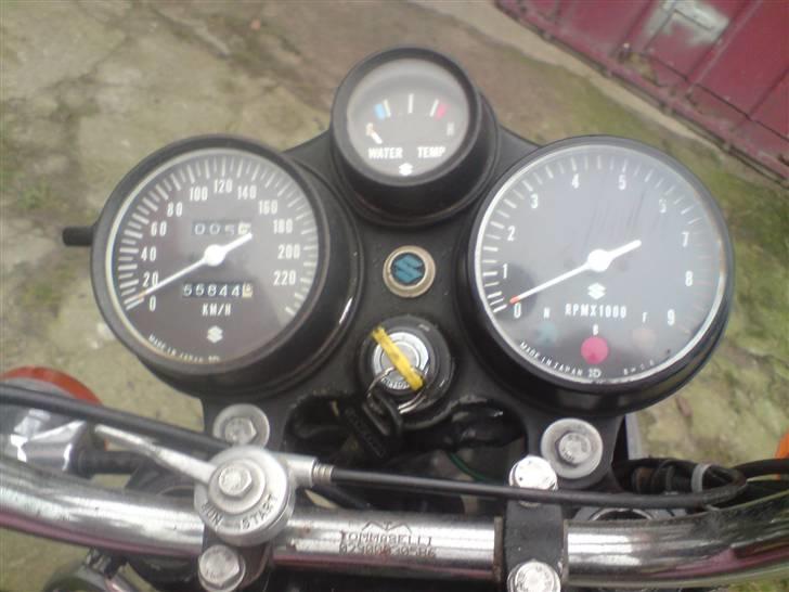 Suzuki GT 750 vandbøffel billede 11