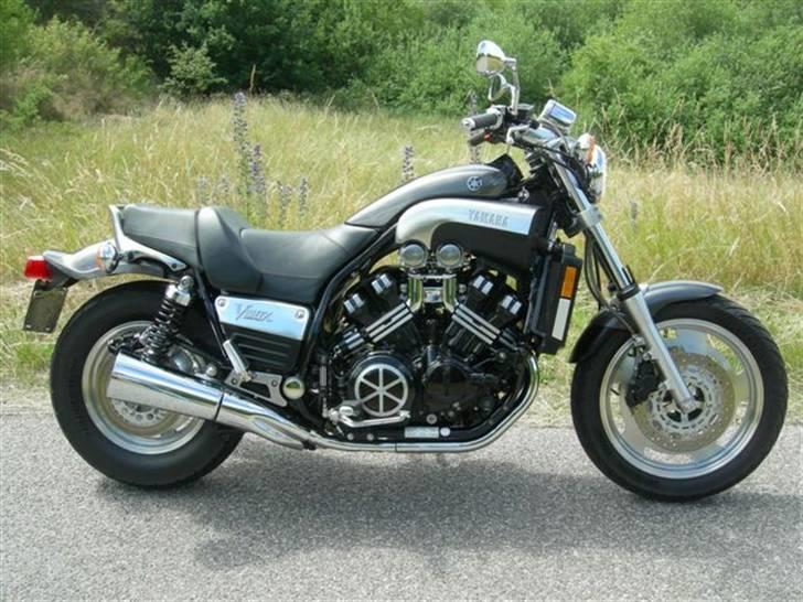 Yamaha v max billede 6