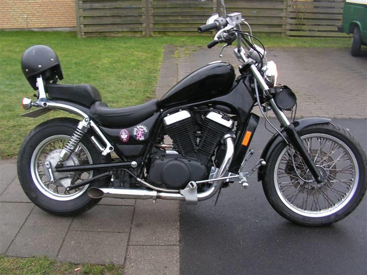 Suzuki v's 700 intruder - cyklen er nu lavet original indtil at jeg får stumper til en ombygning  billede 7