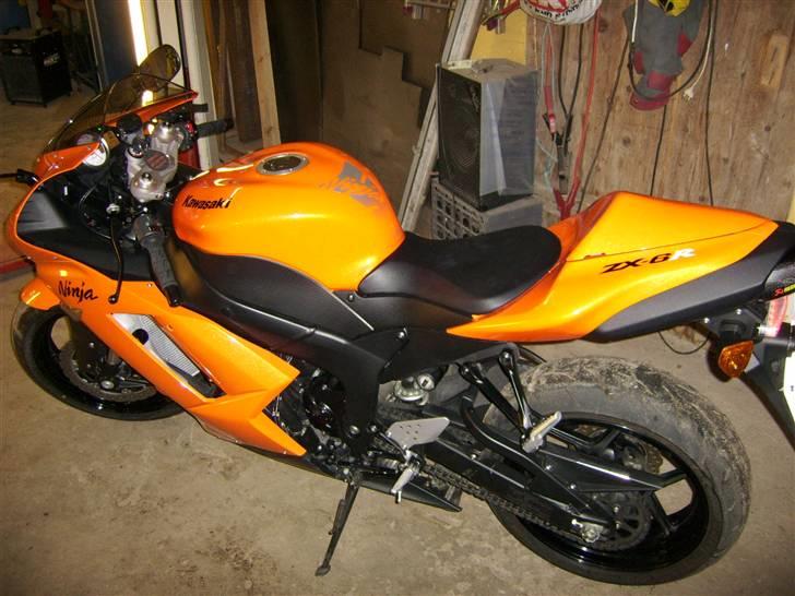 Kawasaki Zx6-R billede 4