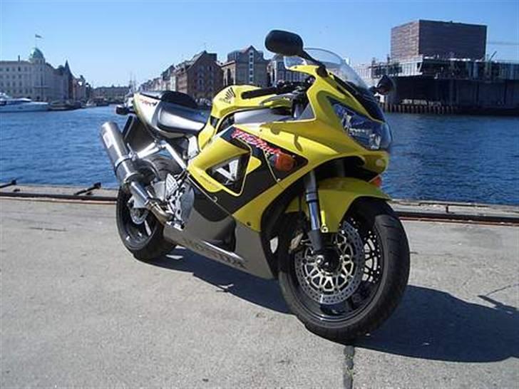 Honda CBR 900RR Fireblade - Forrige ejers billede billede 1