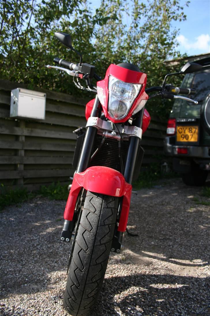 Hyosung GT650 billede 2