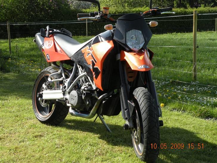 KTM 950SM megamotard SOLGT billede 3