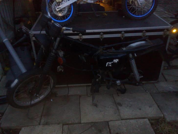 MZ etz150 - det er så min mzer sådan så den ud da jeg købet den  billede 6