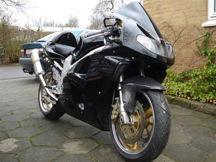 Suzuki TL 1000 R  SOLGT billede 16