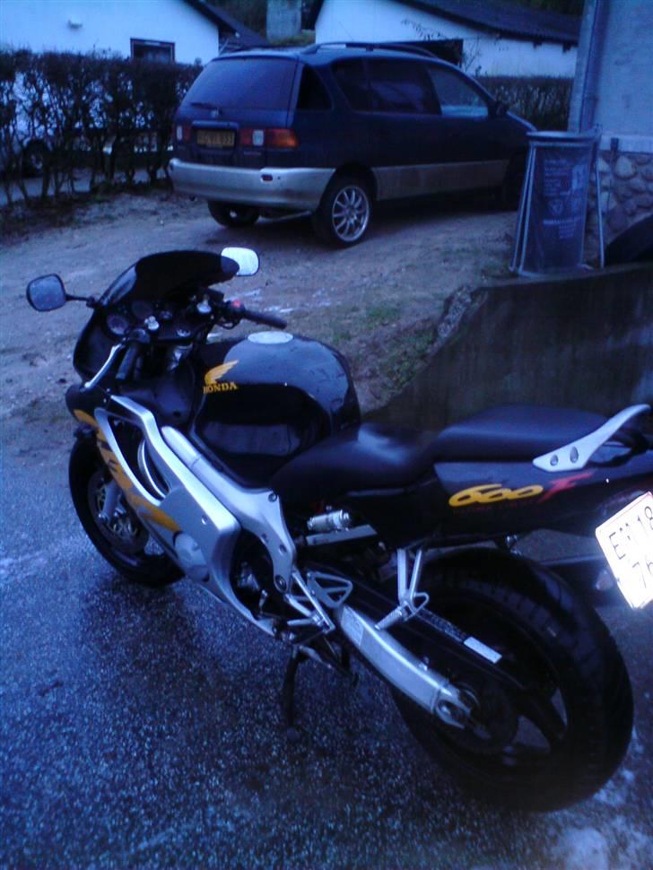 Honda Cbr 600 f4 billede 5