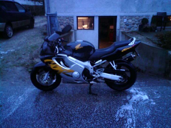 Honda Cbr 600 f4 billede 9