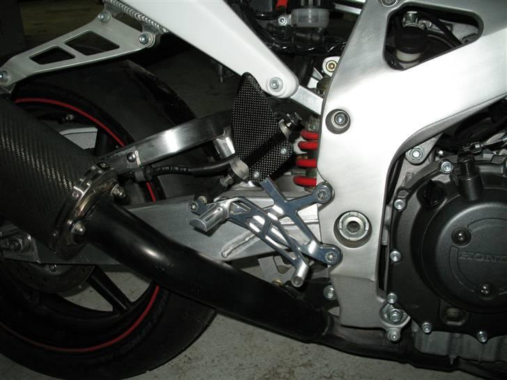 Honda CBR 900RR billede 4