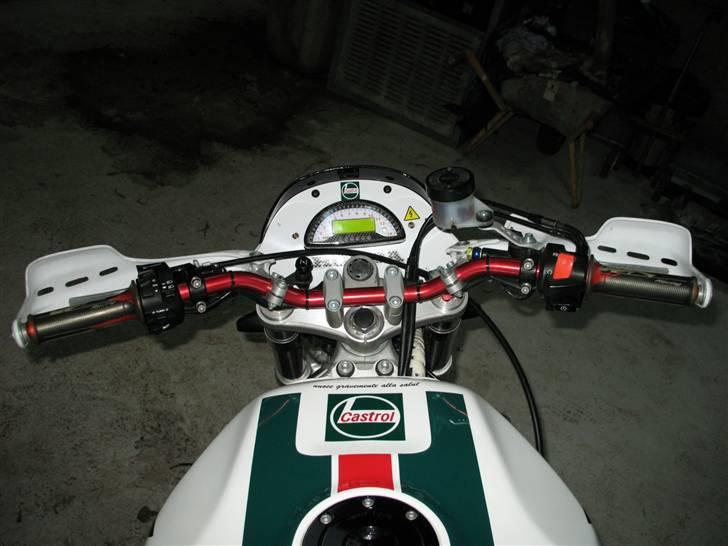 Honda CBR 900RR billede 5