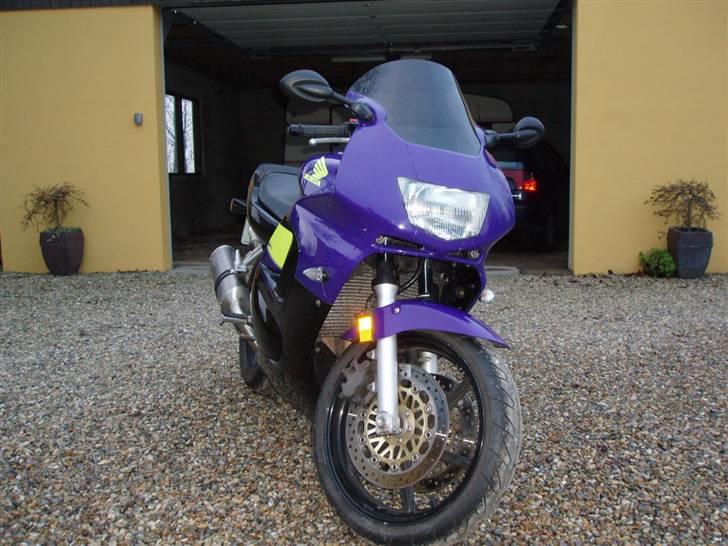 Honda CBR 600 F3 (F2.5) billede 2
