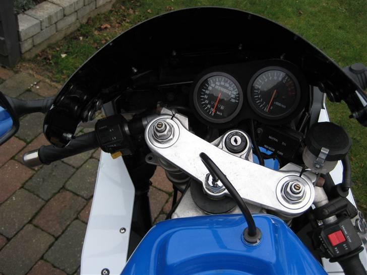 Suzuki Gsxr 750 SOLGT billede 7