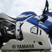 Yamaha YZF R6 *Til Salg*