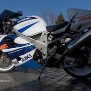 Suzuki TL 1000R Solgt