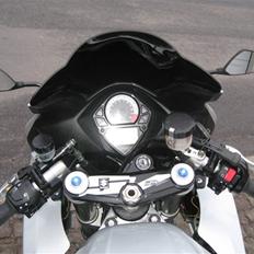 Suzuki SV 1000 S " SOLGT "
