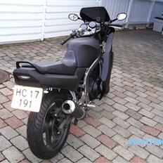 Suzuki gs 500
