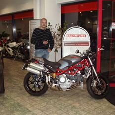 Ducati monster s4r Testastretta 