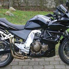 Kawasaki Z750