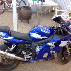 Yamaha r6
