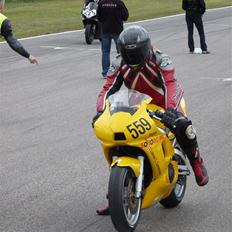 Yamaha YZF R6 Banejern - SOLGT