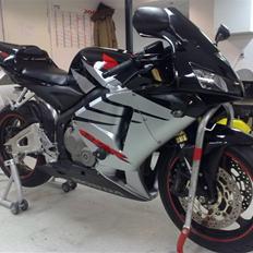 Honda cbr 600rr