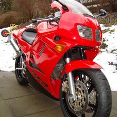 Honda VFR 750F