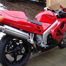 Honda VFR 750F