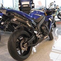 Yamaha YZF-R1 "Mr Blue" (solgt)