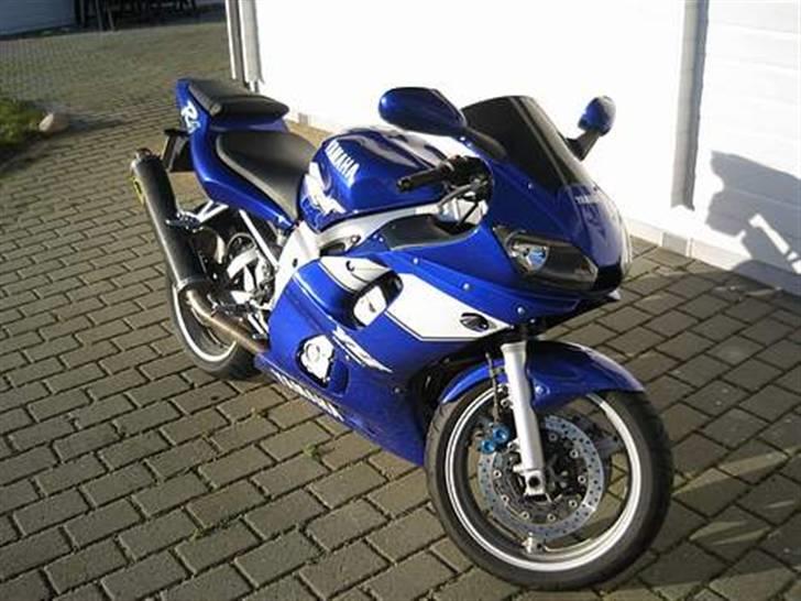 Yamaha YZF R6 Solgt billede 3