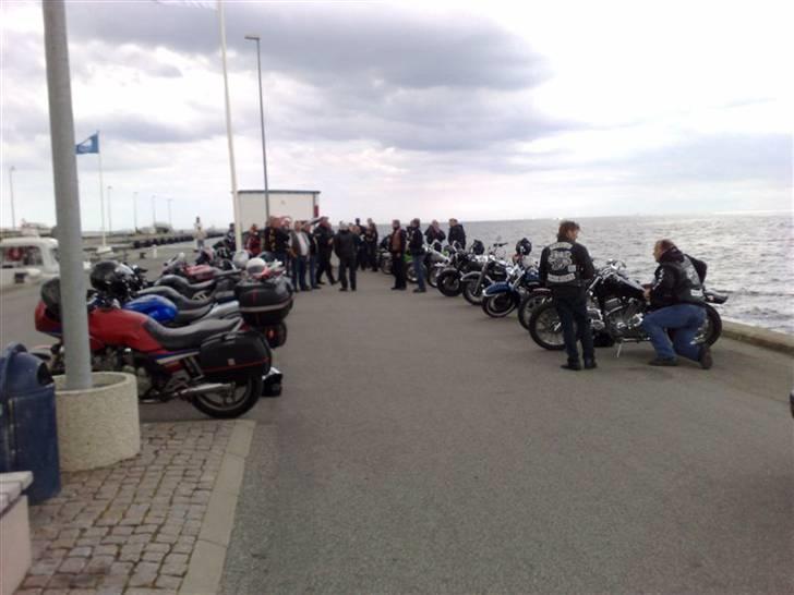 Suzuki intruder vs1400 - på fælles tur med tools mc til hals  billede 3