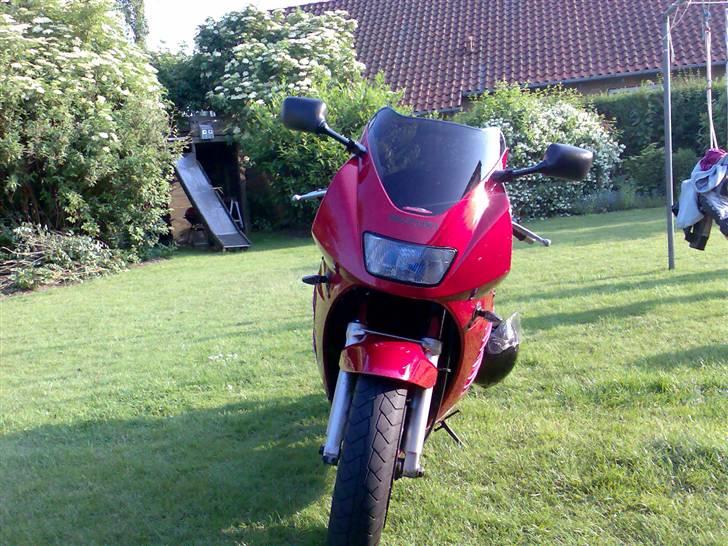 Suzuki rf 900r billede 4