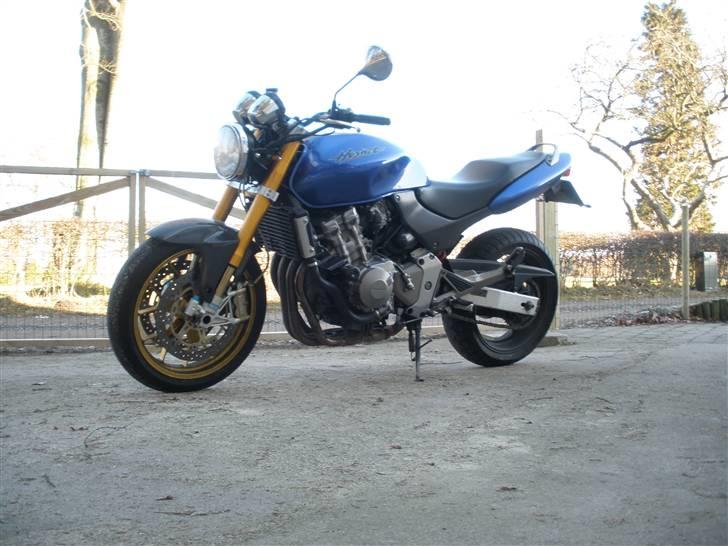 Honda hornet (SOLGT) billede 1