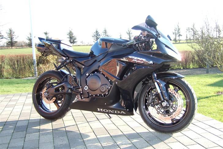 Honda CBR 1000 rr fireblade billede 9