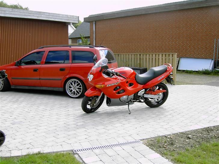 Suzuki GSX600F billede 13