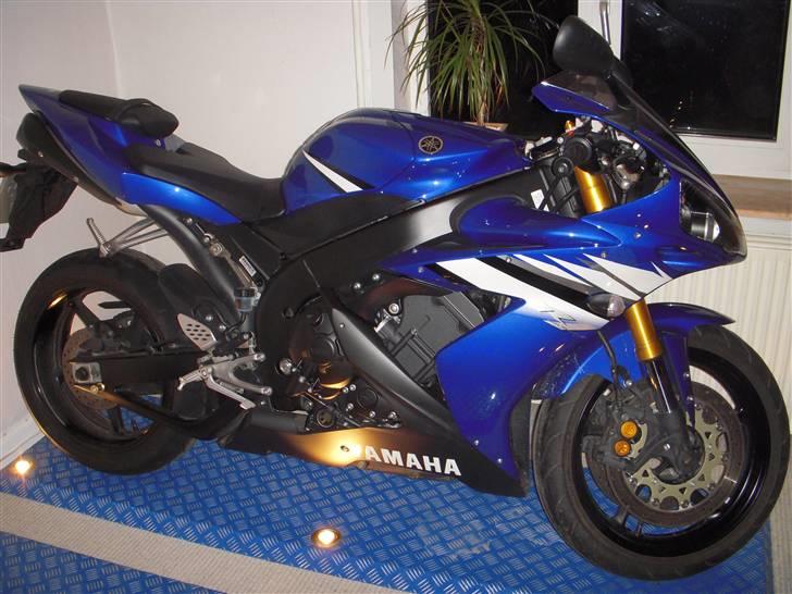 Yamaha YZF-R1 billede 9