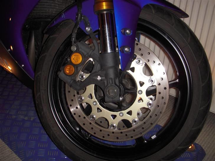 Yamaha YZF-R1 billede 10