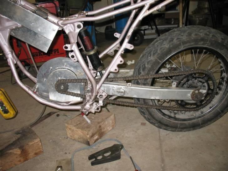 Yamaha TDR EV billede 6